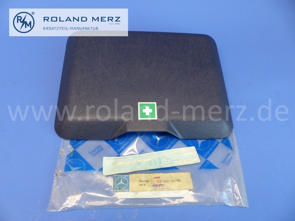 1238650453 cover first aid box, colour 5076 blue, Mercedes W123, original Mercedes spare part, NOS