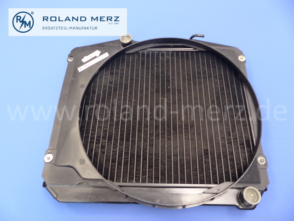 1105001303 radiator, water cooler, Behr, Mercedes Heckflosse, 230, W110, original Mercedes used part, NOS - checked -