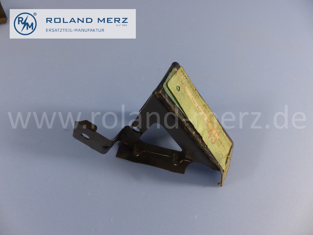 1166200831 Konsole Batterierahmen hinten, Mercedes W116, S-Klasse, Original Mercedes Neuteil, NOS
