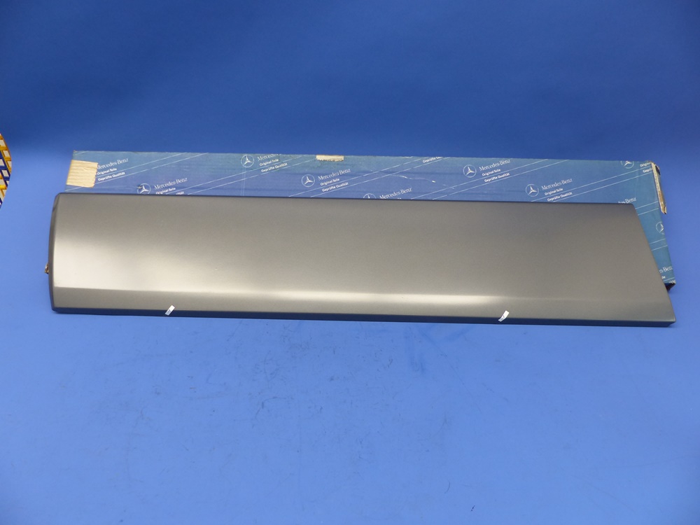 2016905540 panelling, front door, left, center, colour 7700, altograu, with fastening clips, Mercedes W201, original Mercedes spare-part, NOS