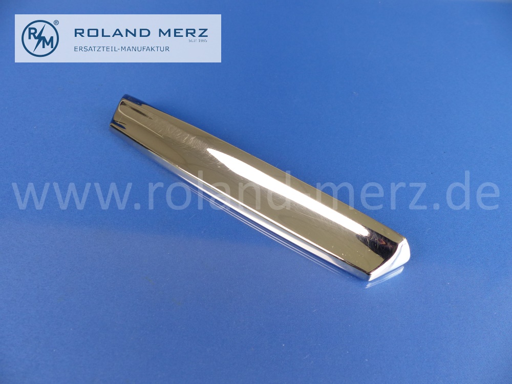 1157580002 Griff Heckdeckel, Heckdeckelgriff, Mercedes  200/8, 220/8, 220/8D, W114, W115, Original MB-Neuteil NOS